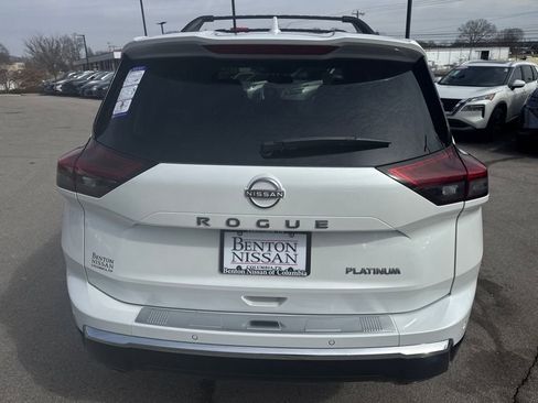 Certified 2025 Nissan Rogue Platinum w/ Platinum Premium Package image 41