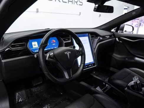 Used 2018 Tesla Model S 75D image 3