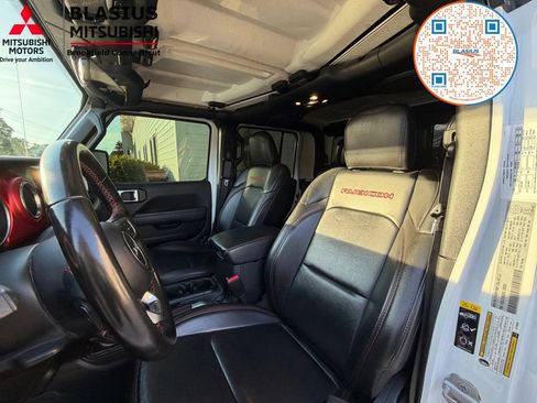 Used 2022 Jeep Gladiator Rubicon w/ Trailer Tow Package AWD/4WD image 25
