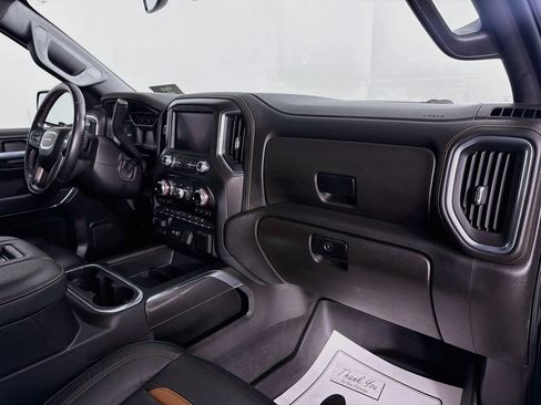 Used 2021 GMC Sierra 1500 AT4 w/ Driver Alert Package I AWD/4WD image 28