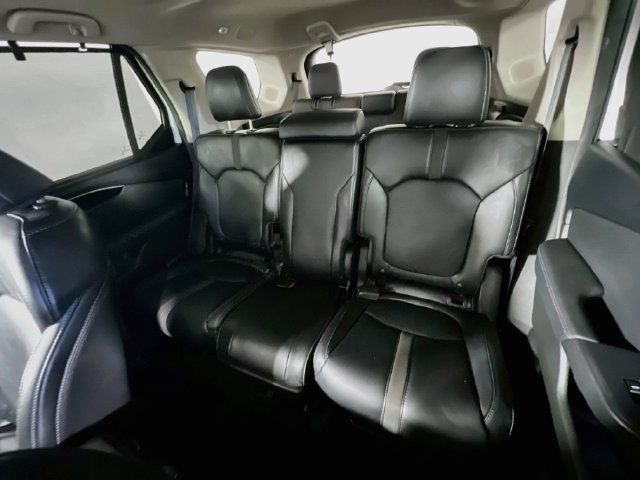 Used 2023 Honda Pilot Touring image 27