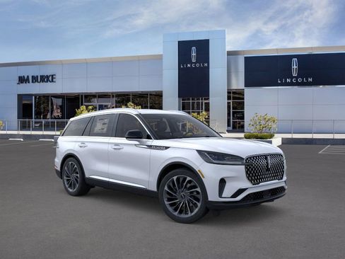 New 2025 Lincoln Aviator Reserve w/ Equipment Group 201A image 6