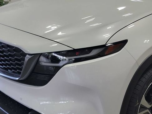 New 2026 MAZDA CX-5 Preferred AWD/4WD image 9