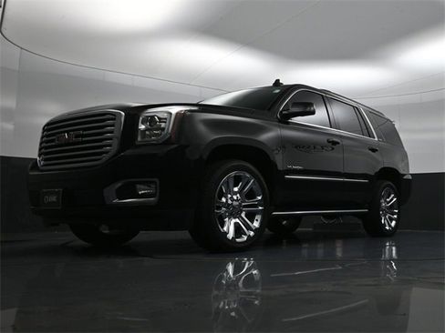 Used 2020 GMC Yukon SLT w/ Premium Edition image 25