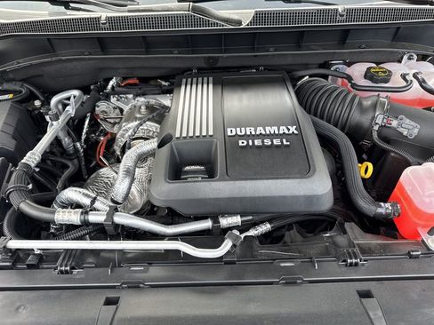 New 2026 Chevrolet Suburban RST w/ RST Capability Package AWD/4WD image 42