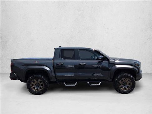 Used 2026 Toyota Tacoma 4x4 Double Cab Hybrid image 9