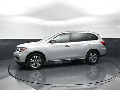 Used 2020 Nissan Pathfinder SL