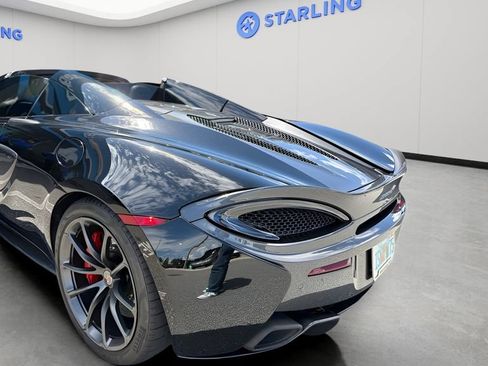 Used 2018 McLaren 570S Spider RWD image 3