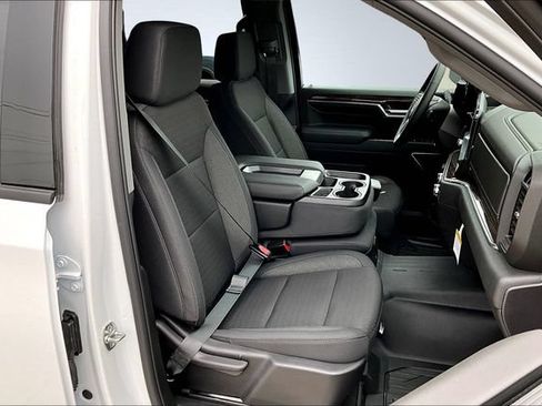 New 2026 GMC Sierra 1500 Elevation w/ X31 Off-Road Package AWD/4WD image 10