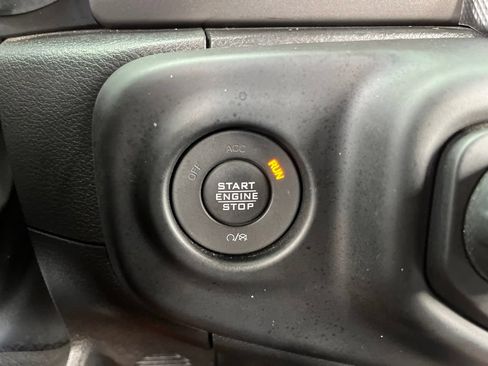 Used 2023 Jeep Wrangler Sport S AWD/4WD image 30