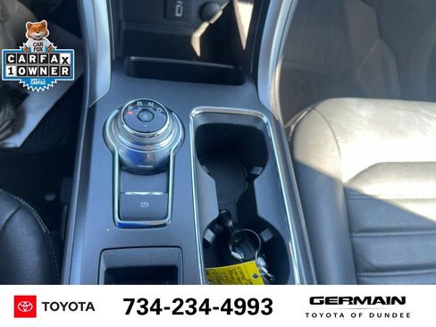 Used 2017 Ford Fusion SE w/ Fusion SE Technology Package AWD/4WD image 18