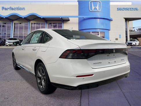 New 2026 Honda Accord EX-L image 3
