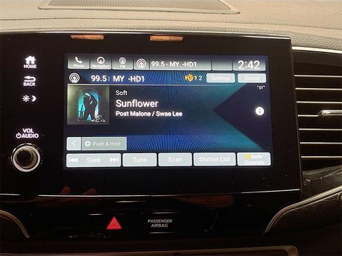 Used 2024 Honda Passport TrailSport image 15