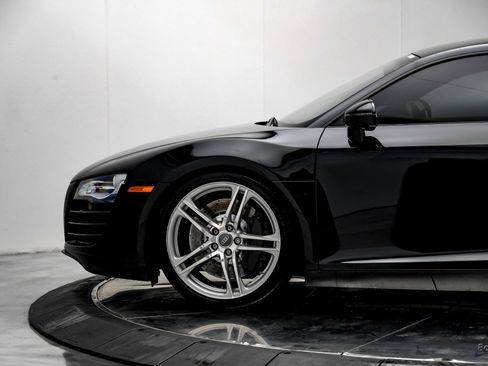 Used 2008 Audi R8 V8 image 6