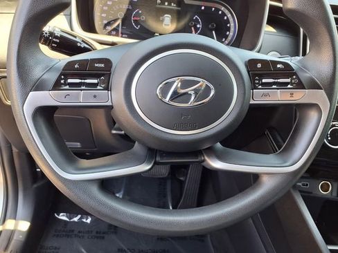 Certified 2023 Hyundai Tucson SEL AWD/4WD image 16