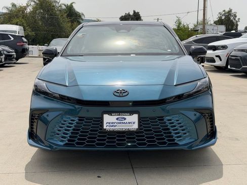 Used 2025 Toyota Camry XSE w/ Premium Plus Package image 3