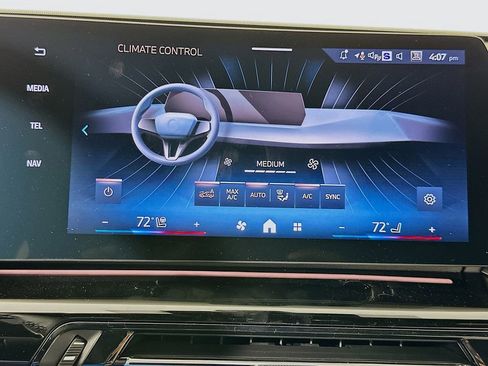 New 2026 BMW X2 xDrive28i w/ Technology Package image 14