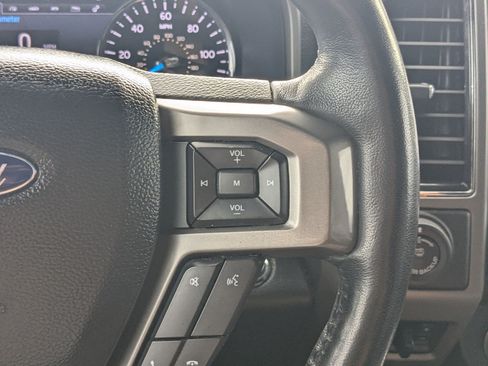 Used 2021 Ford Expedition XLT AWD/4WD image 18