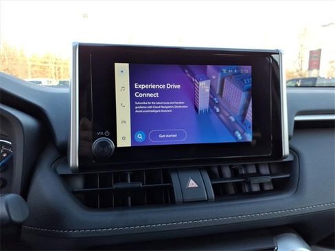 Used 2025 Toyota RAV4 LE image 10