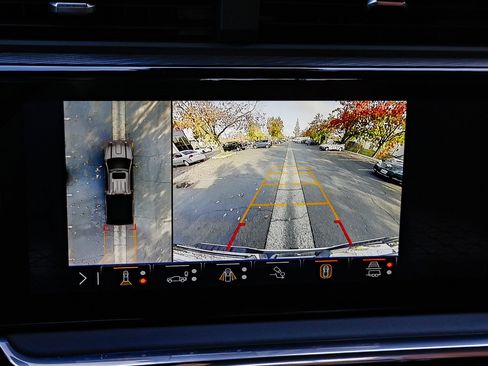 Used 2024 GMC Sierra 3500 Denali Ultimate image 25