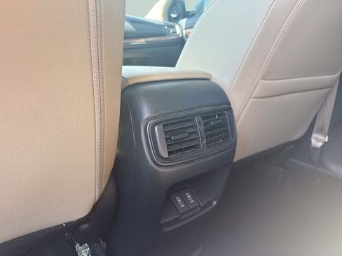 Used 2022 Honda CR-V EX-L image 26