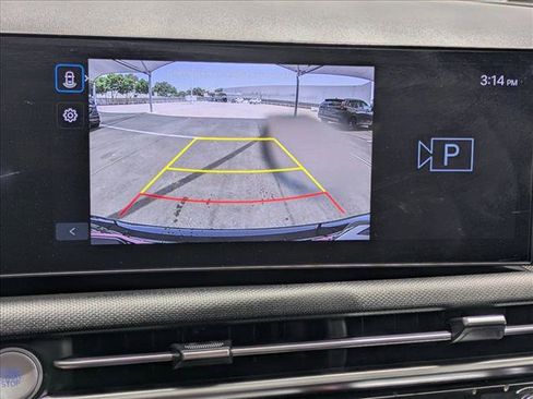 Used 2025 Hyundai Tucson SEL FWD image 15