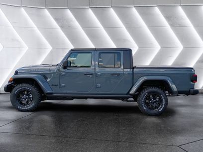 New 2026 Jeep Gladiator Sport