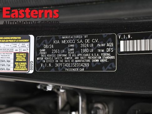 Used 2025 Kia K4 FWD image 33