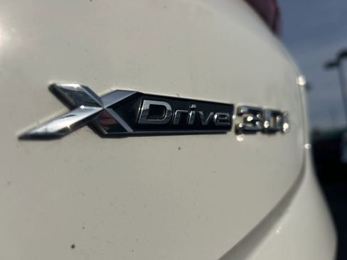 Used 2022 BMW X4 xDrive30i w/ Convenience Package image 18