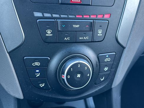 Used 2017 Hyundai Santa Fe Sport image 28