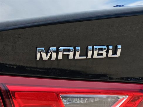 Used 2023 Chevrolet Malibu LT image 10