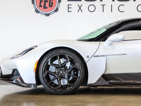 Used 2022 Maserati MC20 Coupe RWD image 20