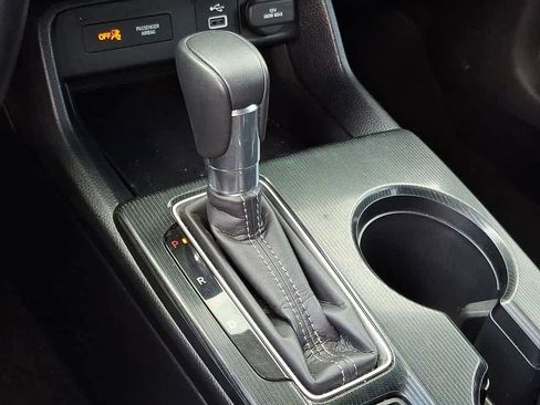 Used 2024 Honda Civic Sport image 13