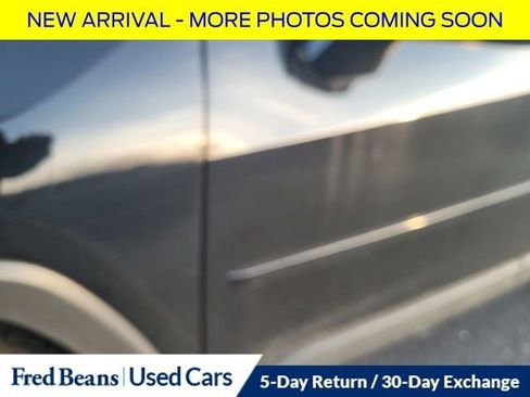 Used 2021 Toyota RAV4 XLE Premium AWD/4WD image 17