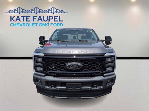 New 2026 Ford F250 Lariat w/ Black Appearance Package AWD/4WD image 2