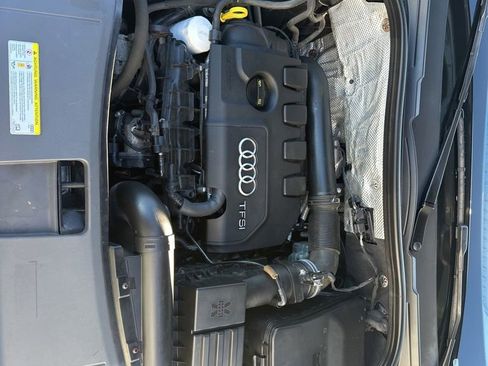 Used 2016 Audi Q3 2.0T Prestige w/ Prestige Package image 31