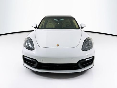 Used 2021 Porsche Panamera 4 image 2