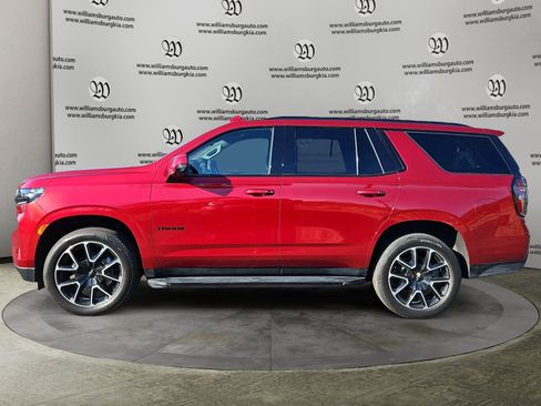 Used 2024 Chevrolet Tahoe RST w/ Luxury Package image 2