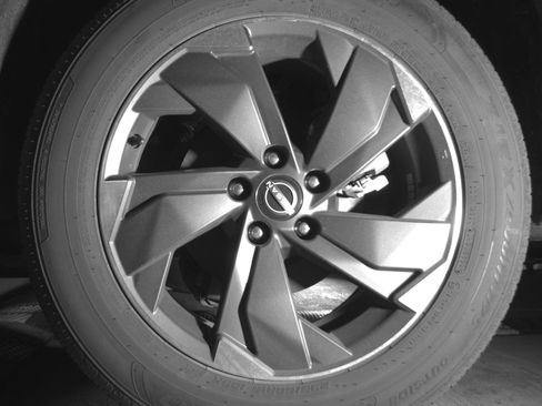 Used 2025 Nissan Rogue SV FWD image 14