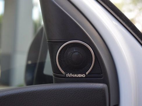 Used 2013 Volkswagen Golf TDI image 73