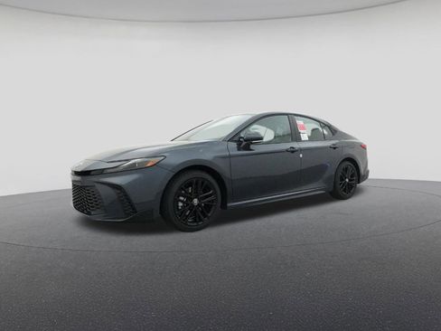 New 2026 Toyota Camry SE image 17