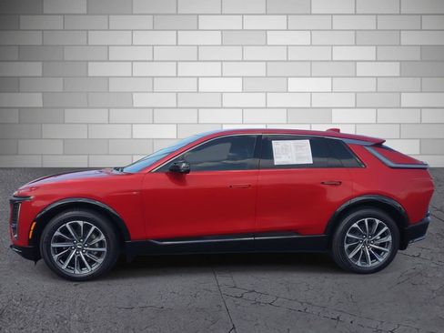 Certified 2024 Cadillac Lyriq Sport w/ LPO, Floor Liner Package image 2