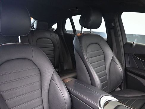 Used 2021 Mercedes-Benz GLC 300 4MATIC Coupe image 11