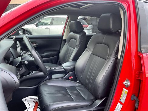 Used 2024 Honda HR-V EX-L image 10