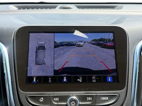 Used 2024 Chevrolet Equinox LT AWD/4WD image 15