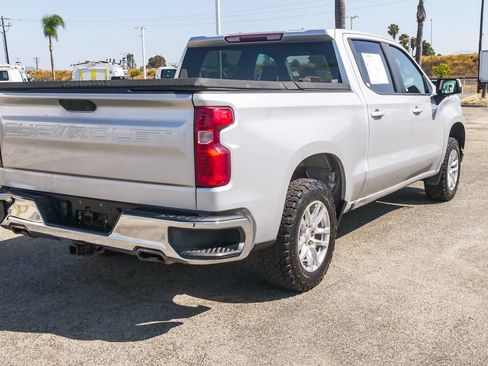 Used 2020 Chevrolet Silverado 1500 LT w/ Convenience Package AWD/4WD image 9
