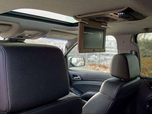 Used 2016 Chevrolet Tahoe LT image 31