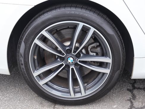 Used 2020 BMW 750i xDrive image 43