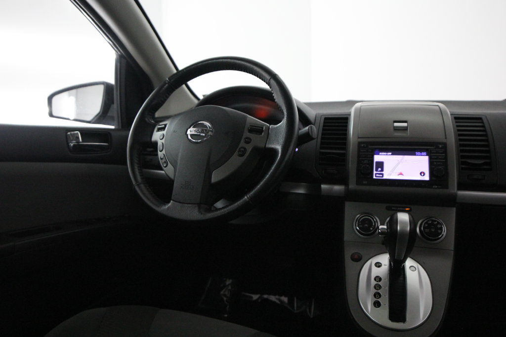 Used 2012 Nissan Sentra 2.0 SR w/ Special Edition Pkg FWD image 10