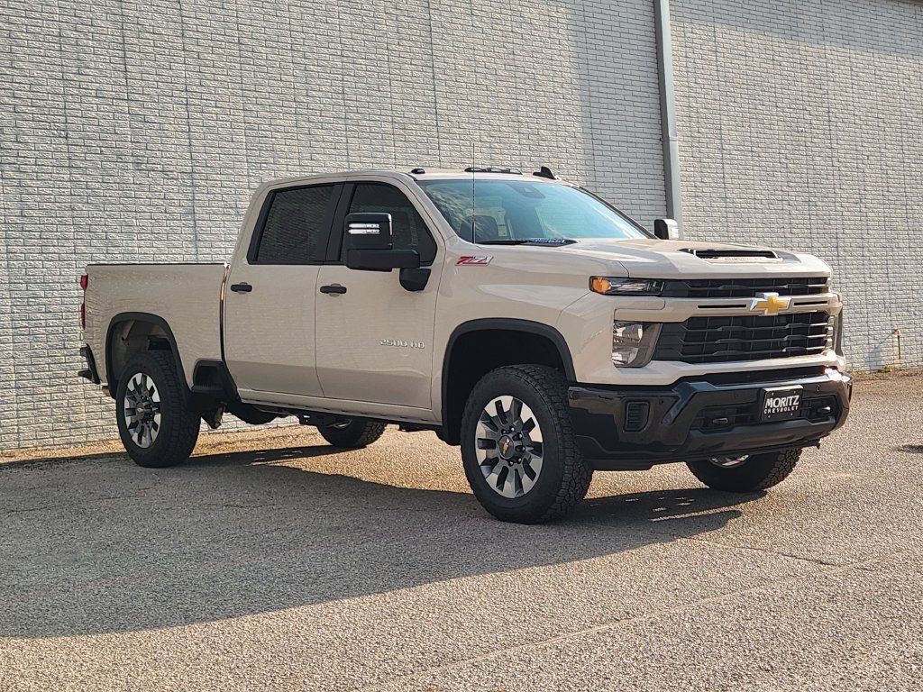 New 2026 Chevrolet Silverado 2500 Custom w/ Custom Value Package AWD/4WD image 2